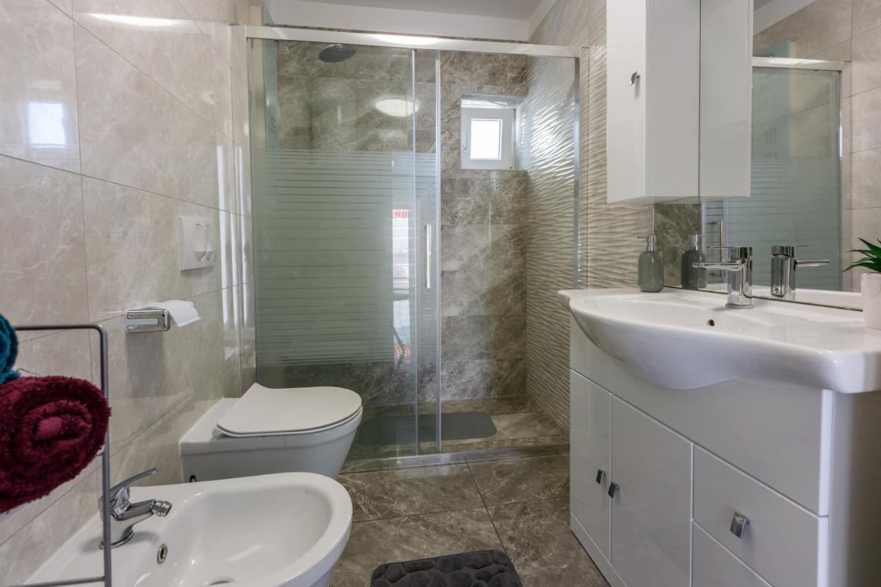 יאדראנובו Apartments Kralj Zvonimir מראה חיצוני תמונה