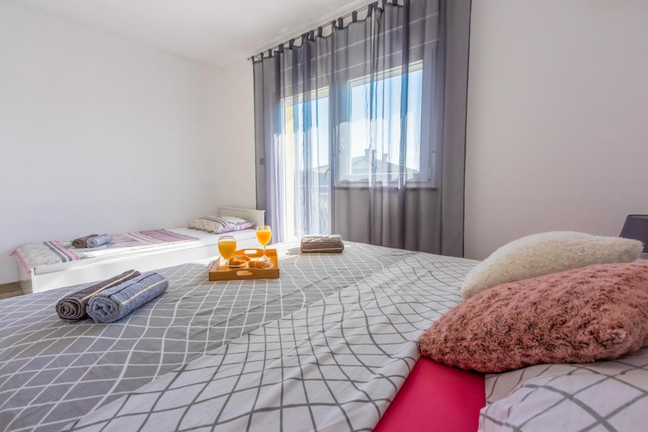יאדראנובו Apartments Kralj Zvonimir מראה חיצוני תמונה