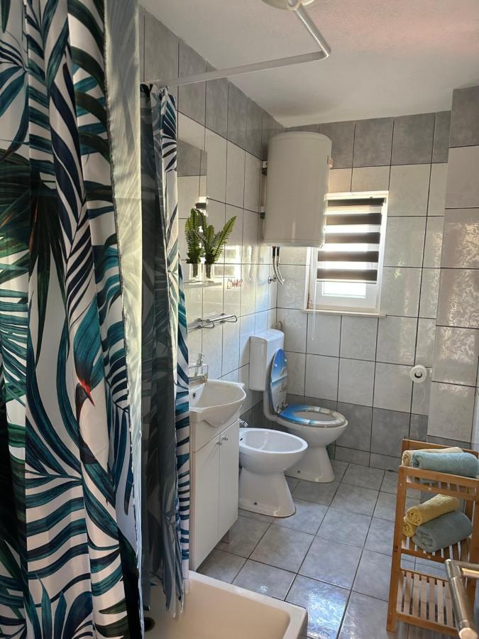 יאדראנובו Apartments Kralj Zvonimir מראה חיצוני תמונה